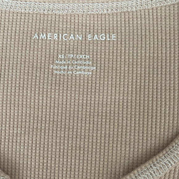 Light pink, American Eagle long sleeve top - Picture 2 of 4